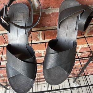 Dolce Vita sandal size 8.